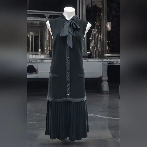 Iconic Fink Modell 1960s Black Satin Bow Tie Sleeveless Shift Dress Pleated Midi - Picture 8 of 12